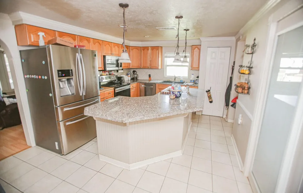 234 County Road 285 Sargent, TX 77414