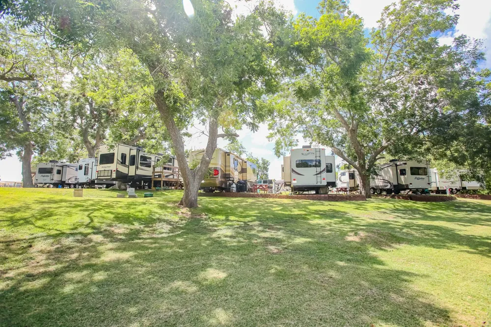 234 County Road 285 Sargent, TX 77414
