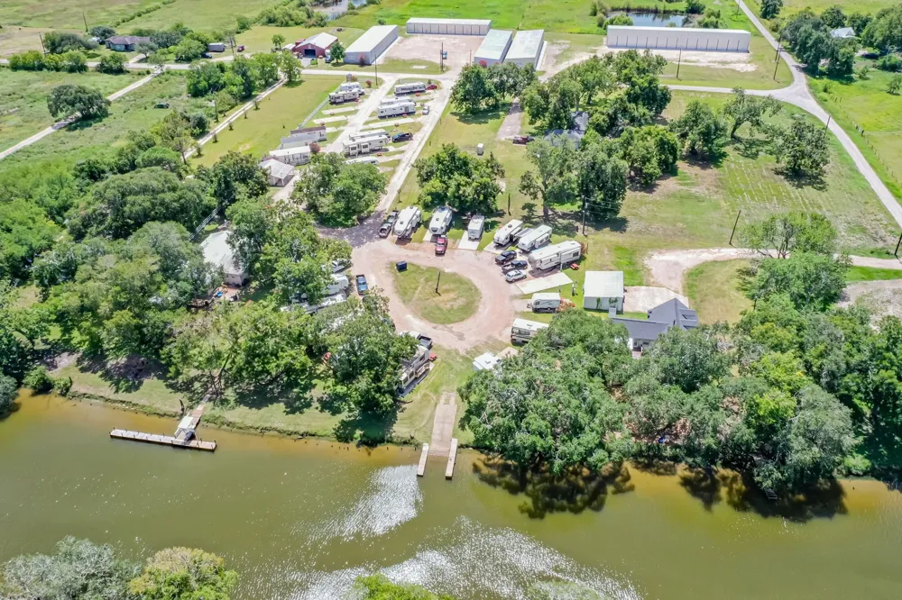234 County Road 285 Sargent, TX 77414