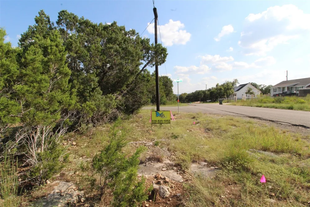 311 Big Bend Drive Canyon Lake, TX 78133