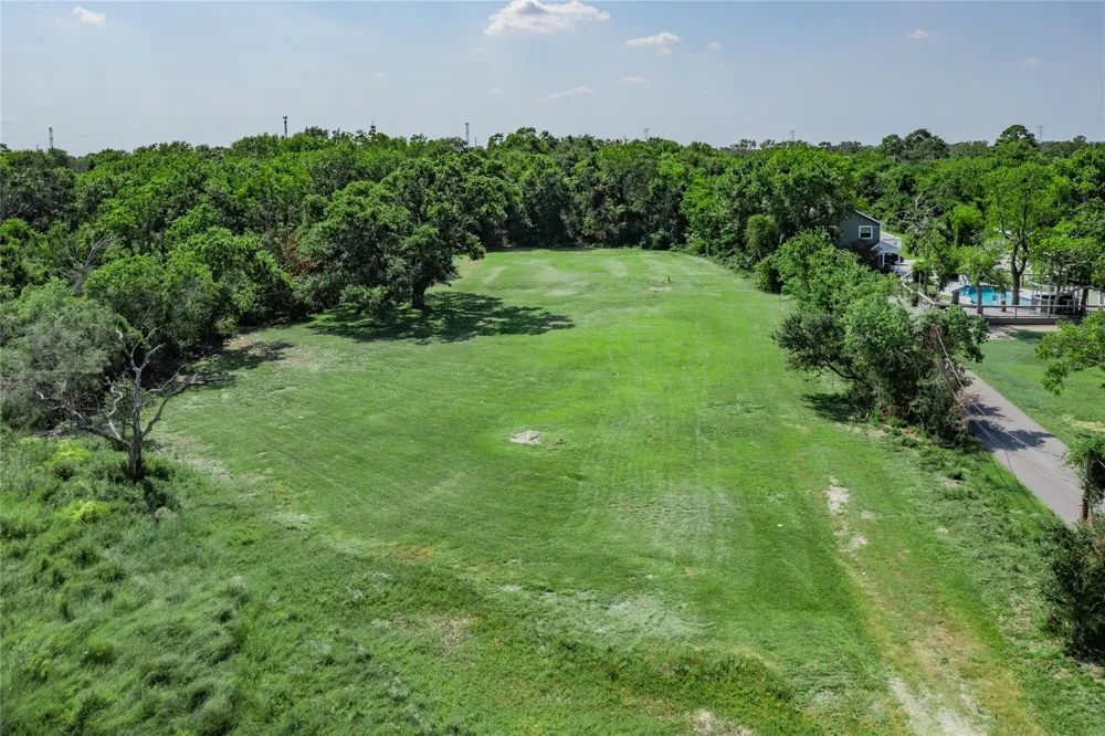 1917 Clopper Street Seabrook, TX 77586