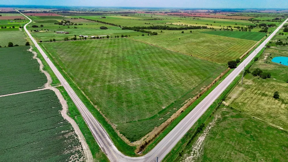 Hwy 71 Fm 1160 El Campo, TX 77437