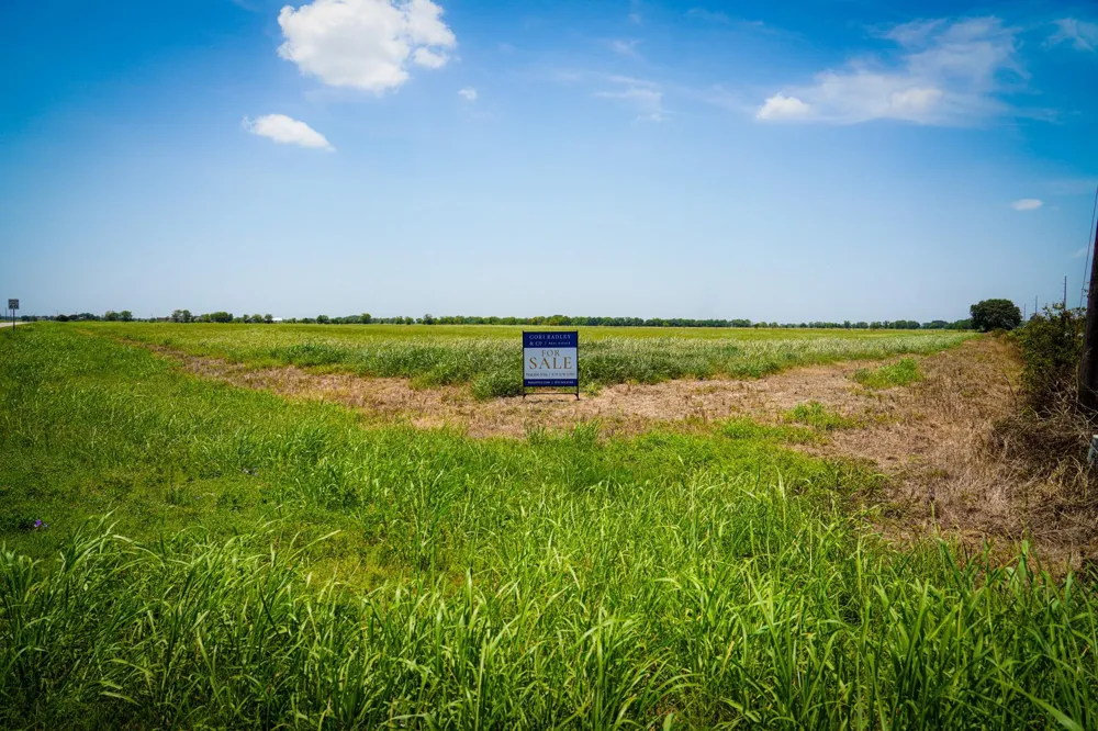 Hwy 71 Fm 1160 El Campo, TX 77437