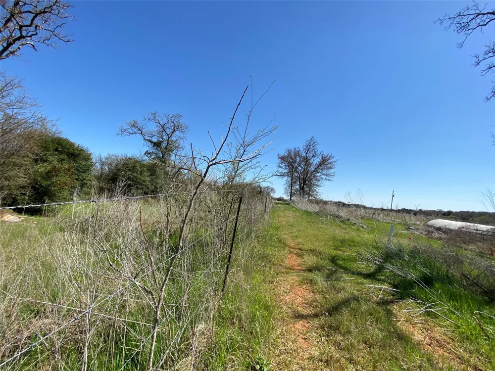 1111 Luu Road Calvert, TX 77837