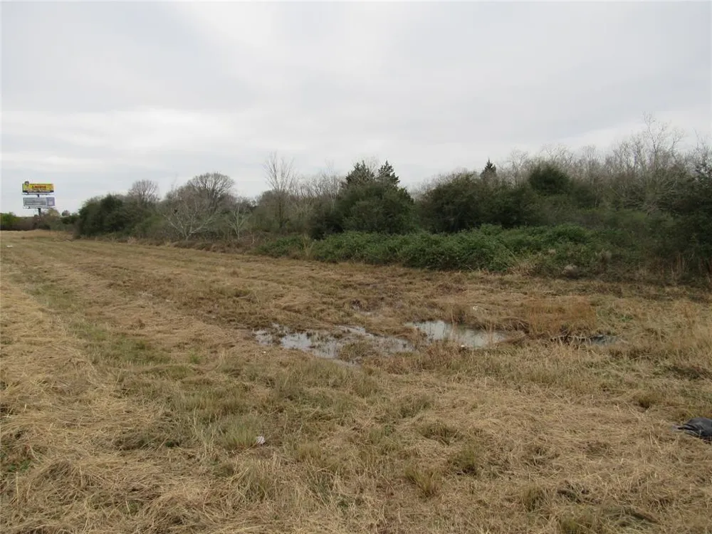 I-10 Frontage Road Cat Spring, TX 78933