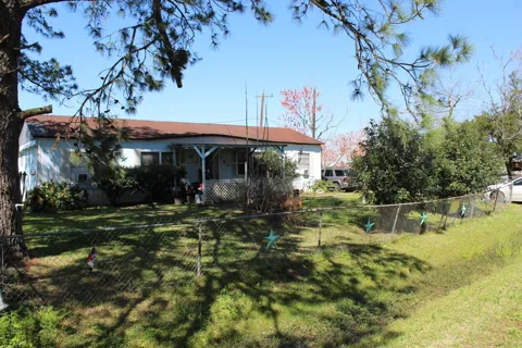 10207 Meadowvine Drive