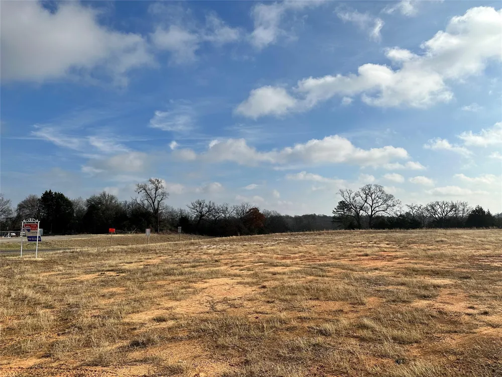 3 Feeder 164 Buffalo, TX 75831