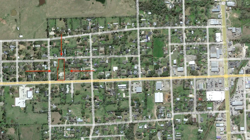 918 E Main Street Madisonville, TX 77864