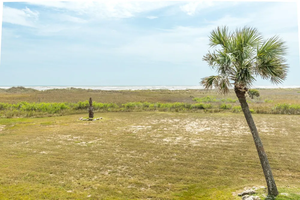 12874 Jean Lafitte Drive Freeport, TX 77541