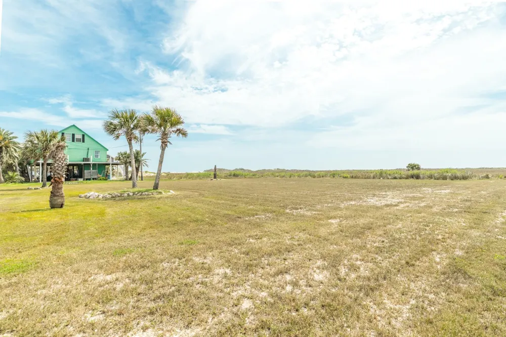 12874 Jean Lafitte Drive Freeport, TX 77541