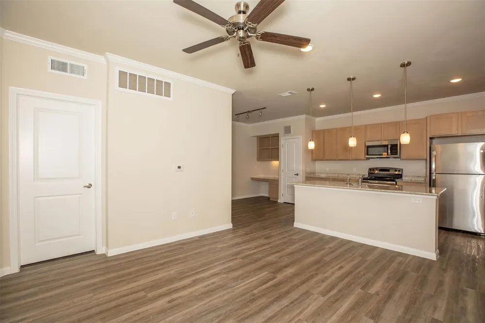 3700 K Center McAllen, TX 78501