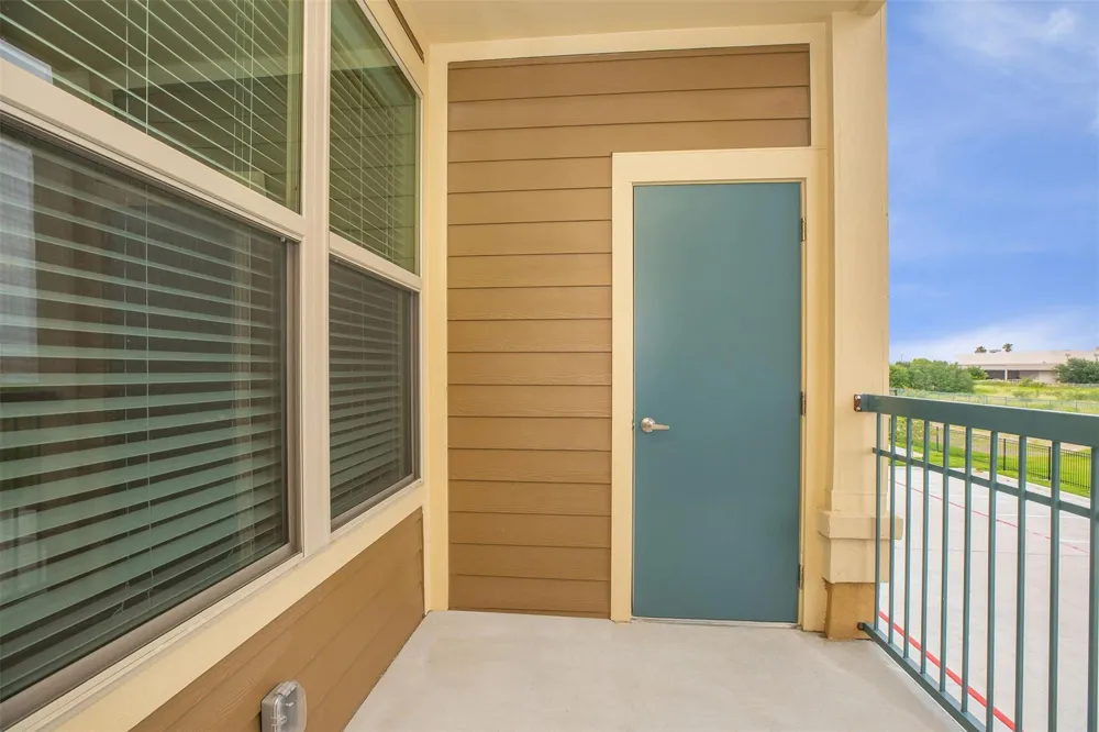 3700 K Center McAllen, TX 78501