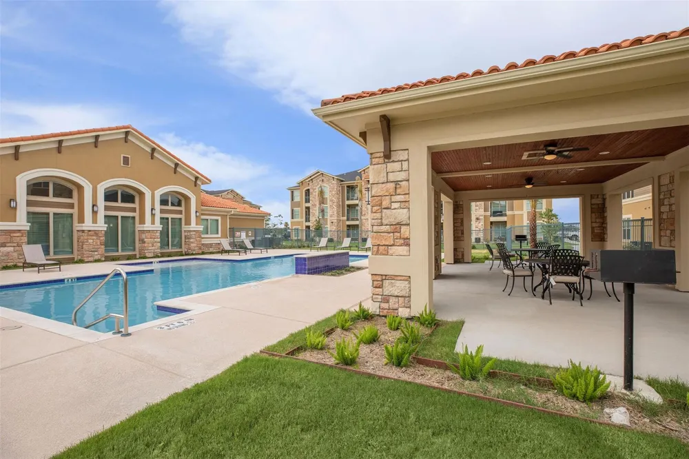 3700 K Center McAllen, TX 78501