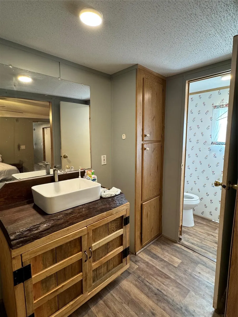 3660 Fm 1013 Road Hillister, TX 77624