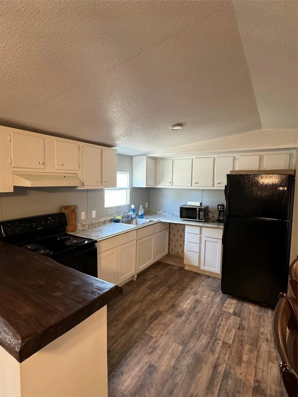 3660 Fm 1013 Road Hillister, TX 77624