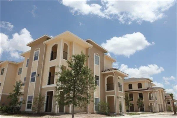 2101 W Business 83 Weslaco, TX 78596
