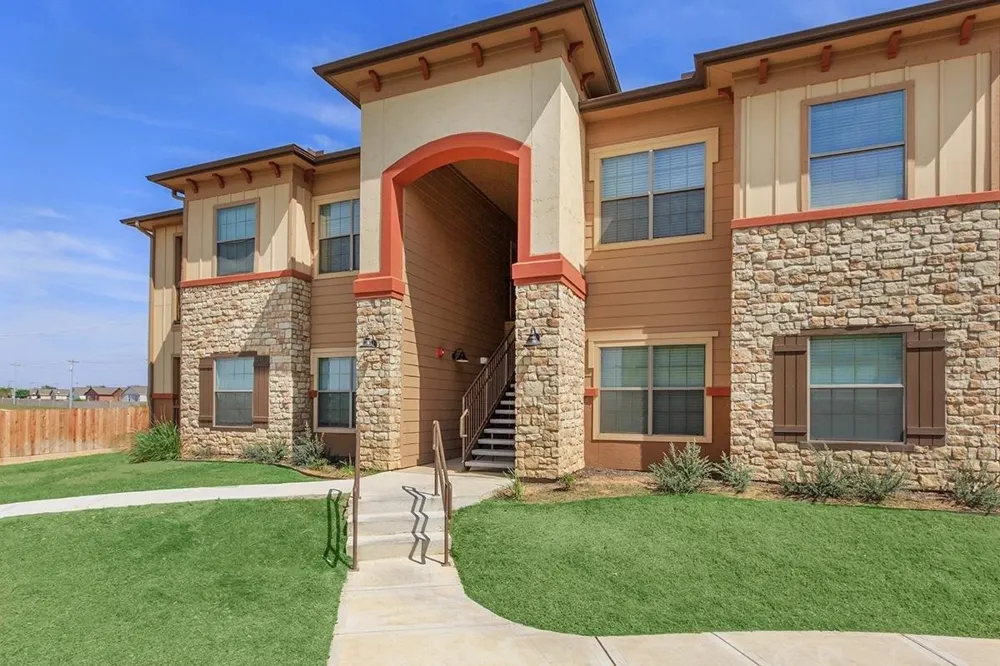 202 Aquero Boulevard Laredo, TX 78045