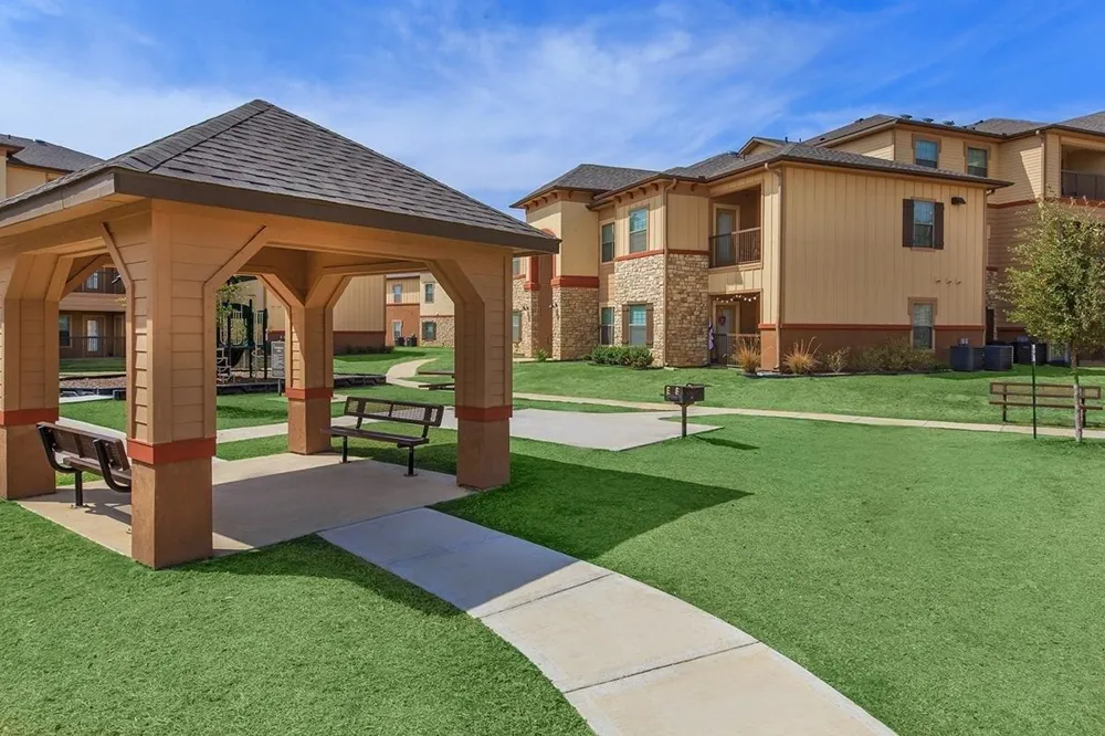 202 Aquero Boulevard Laredo, TX 78045