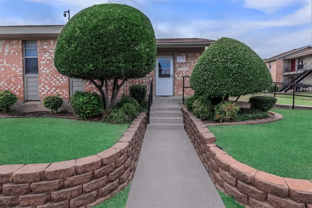 3144 NW 33rd St Fort Worth, TX 76106