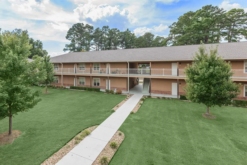 2619 Quality Lane Fayetteville, AR 72703