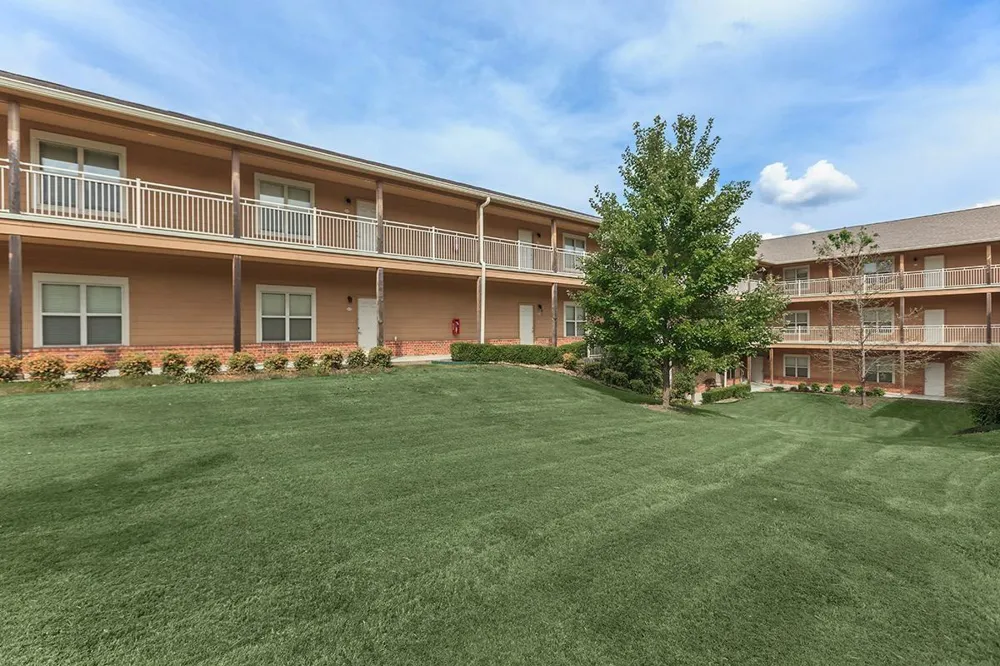 2619 Quality Lane Fayetteville, AR 72703
