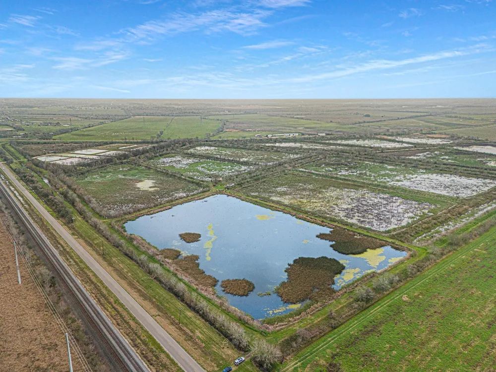 County Road 210 Liverpool, TX 77577