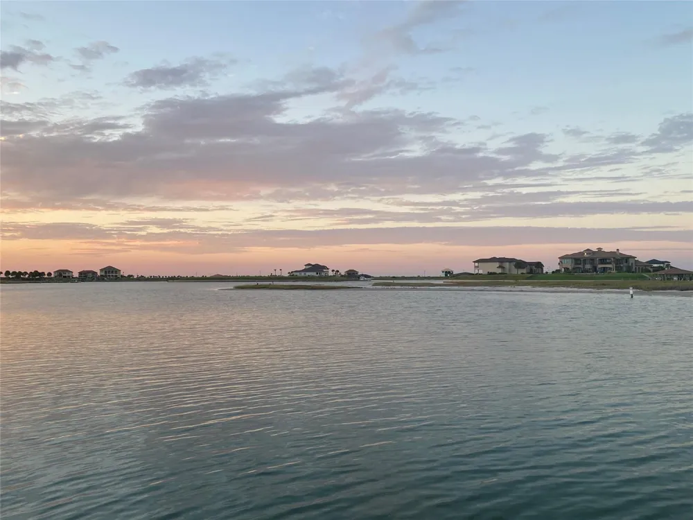 323 Chardonnay Way Port O Connor, TX 77982