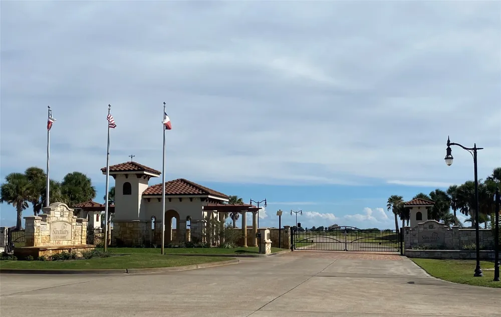 323 Chardonnay Way Port O Connor, TX 77982
