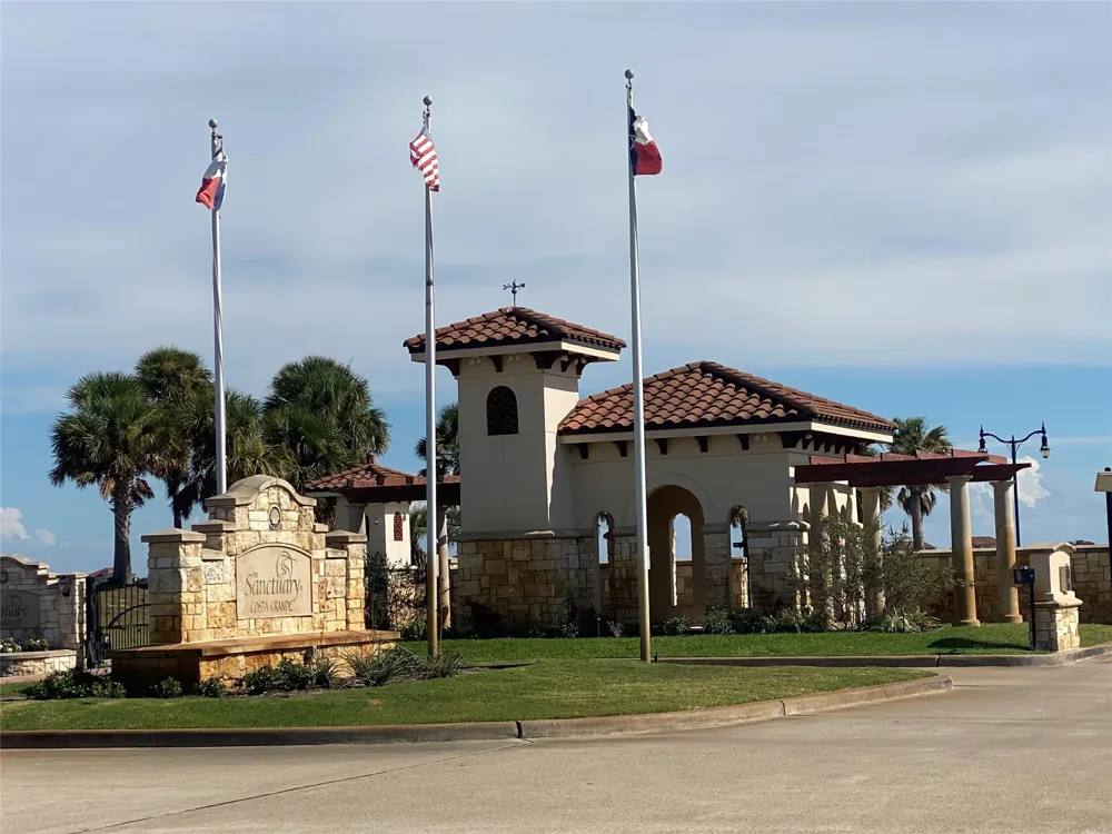323 Chardonnay Way Port O Connor, TX 77982