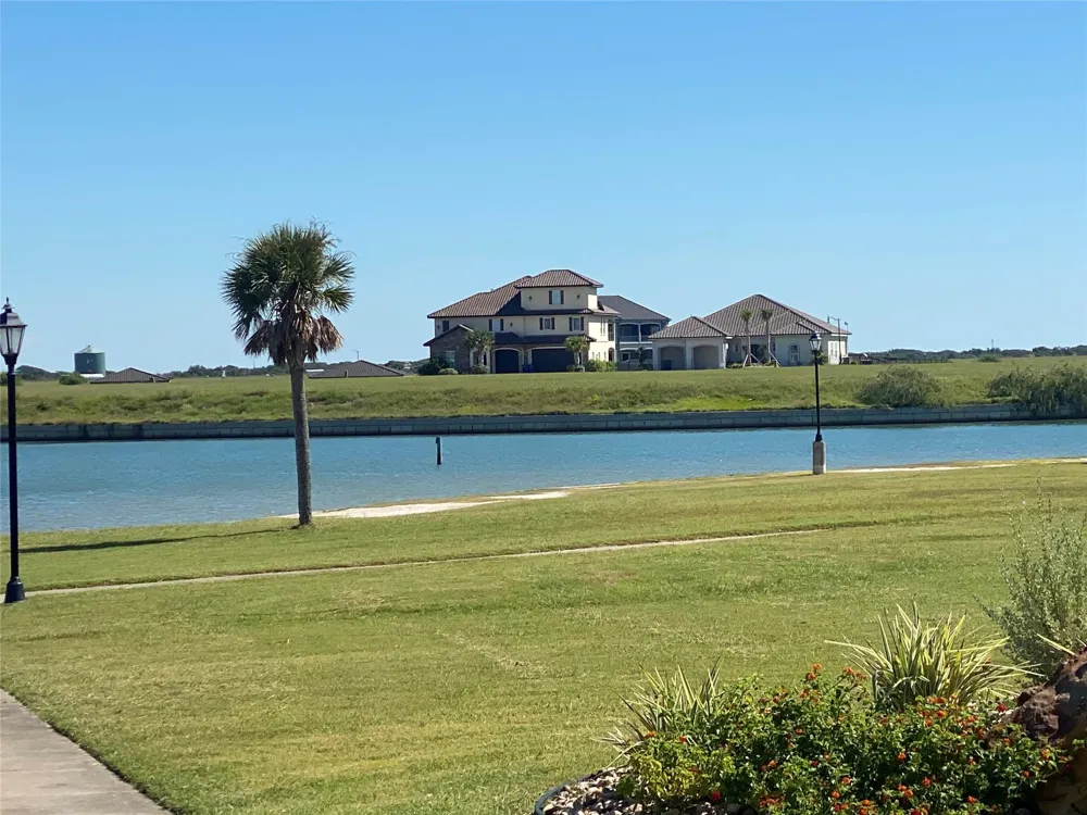 323 Chardonnay Way Port O Connor, TX 77982