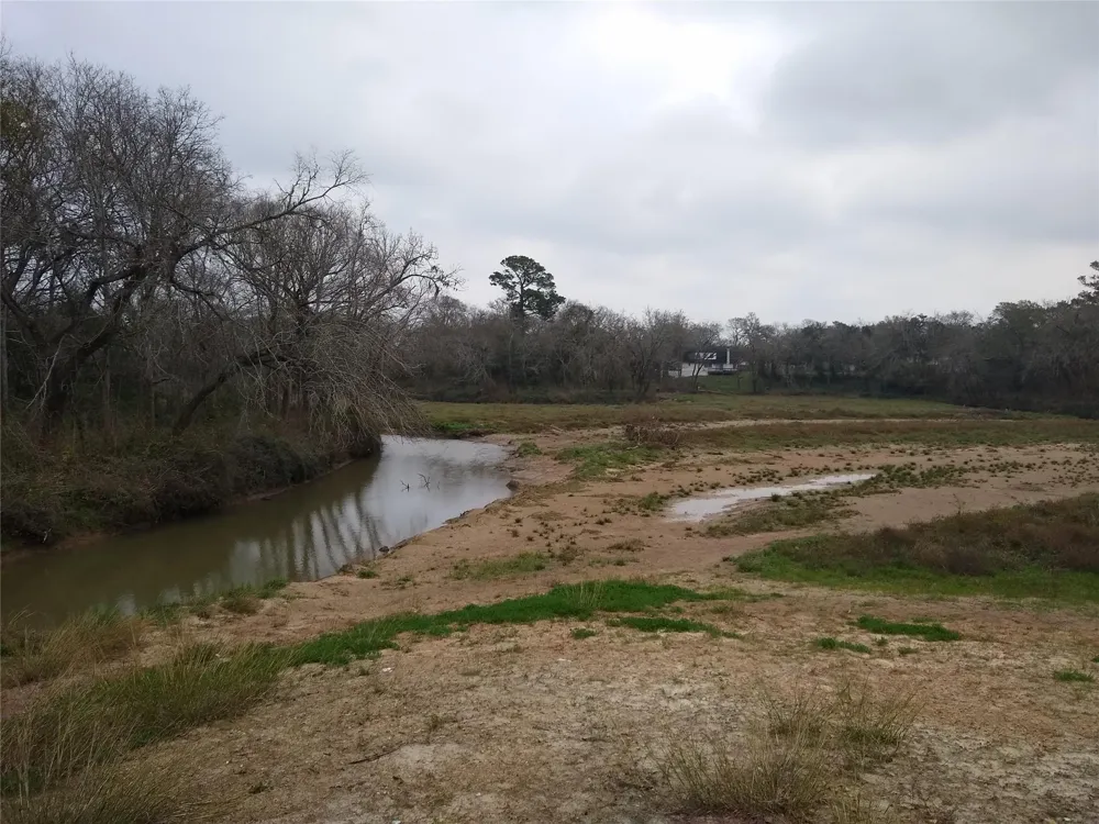 Fm 2351 Road Friendswood, TX 77546