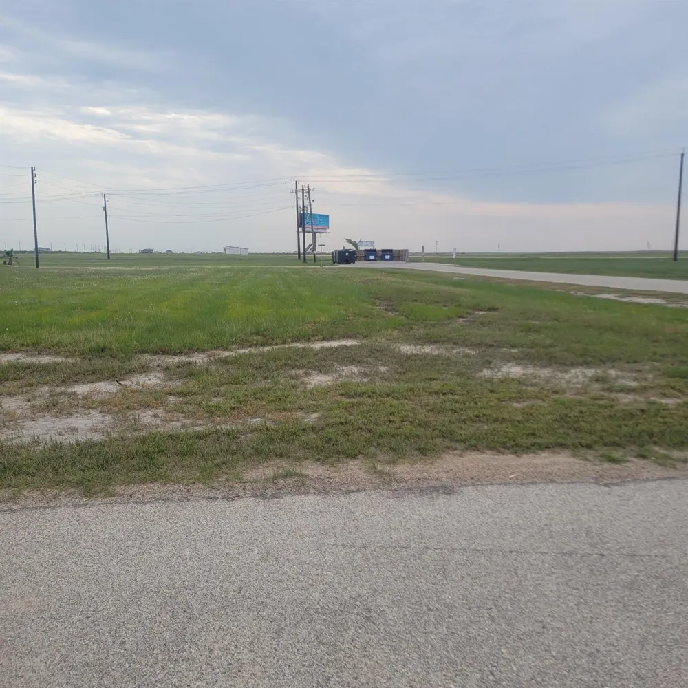 Coronado Drive Freeport, TX 77541