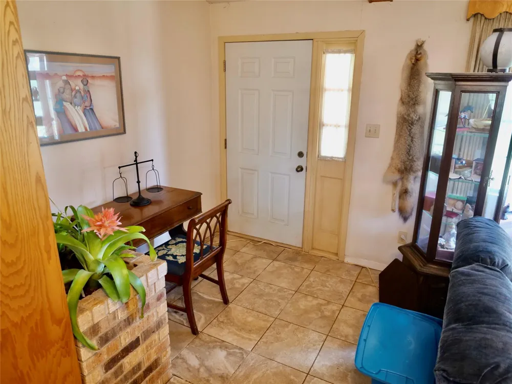 4410 Farm To Market 1115 Flatonia, TX 78959