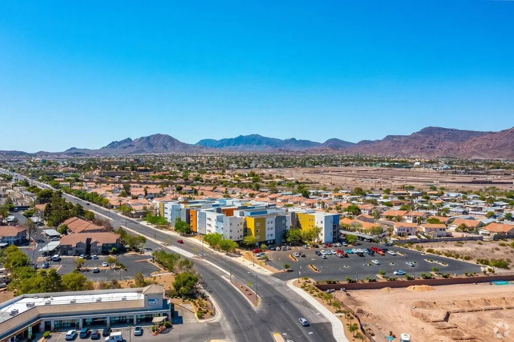 511 College Dr Henderson, NV 89015