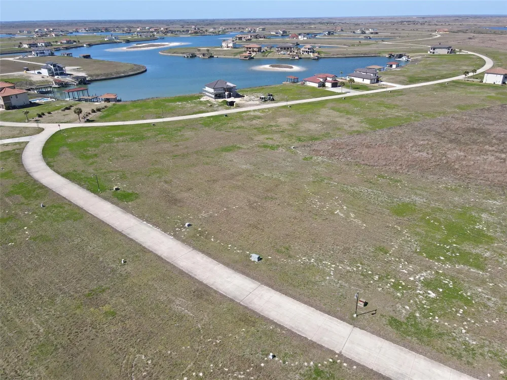 94 Coastal Springs Port O Connor, TX 77982