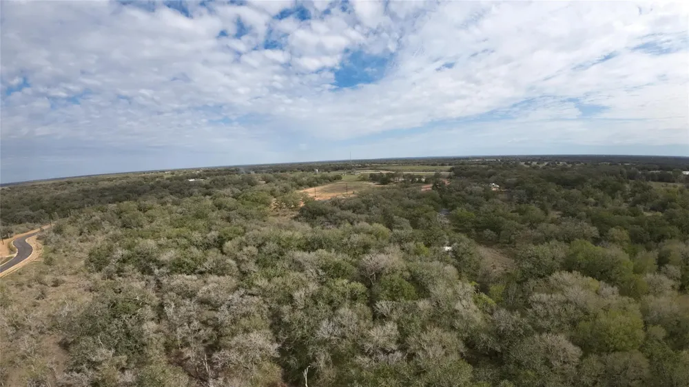 17 Post Oak Street Gonzales, TX 78629