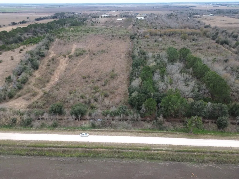Heller Road Anahuac, TX 77514