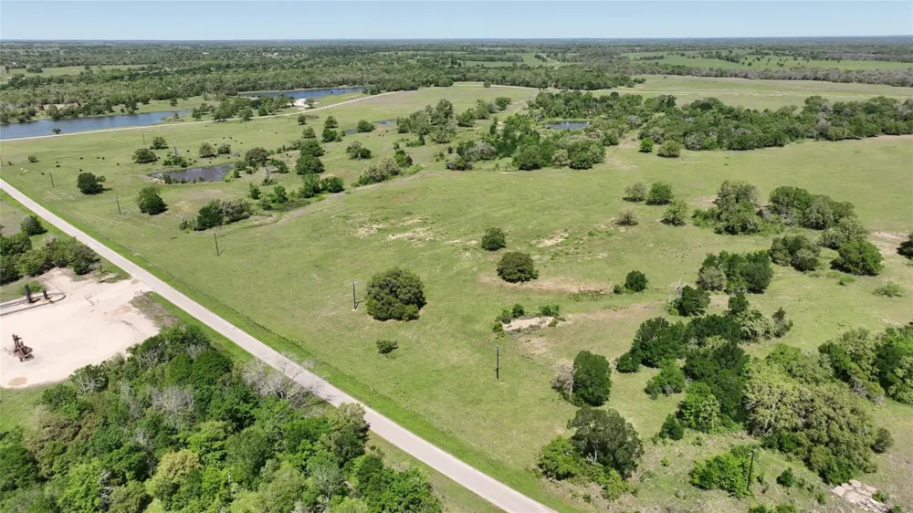 County Road 119 Ledbetter, TX 78946