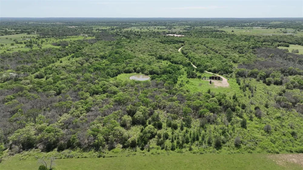 County Road 119 Ledbetter, TX 78946