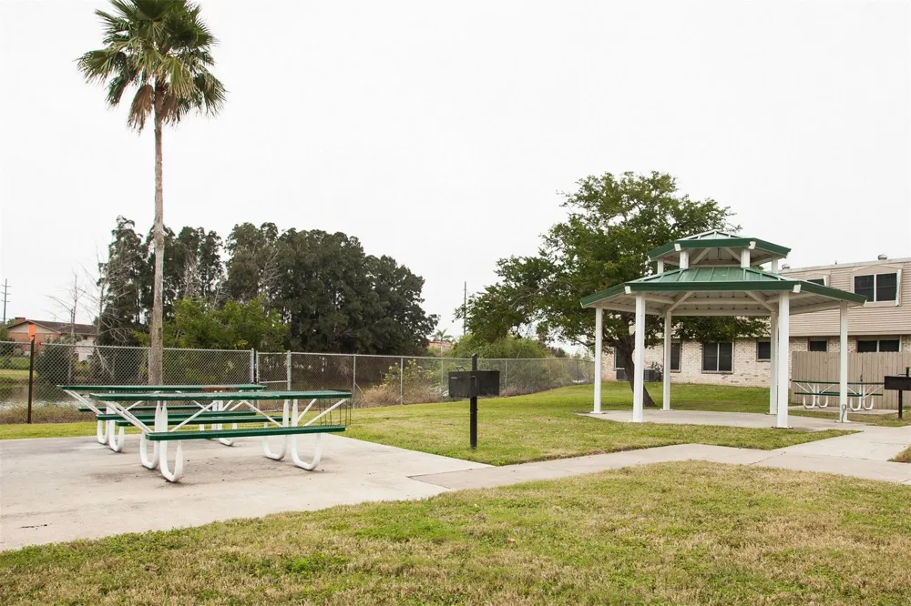 2835 Rockwell Drive Brownsville, TX 78521