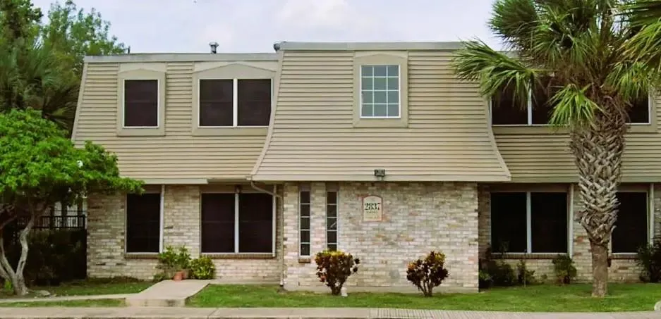 2835 Rockwell Drive Brownsville, TX 78521