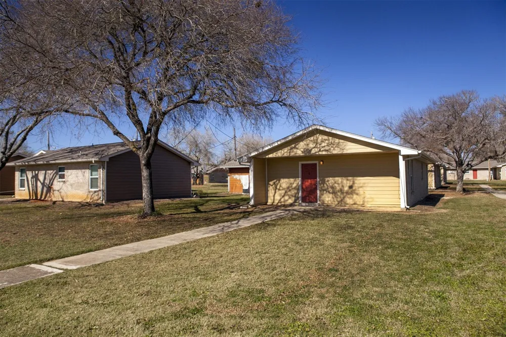 1200 E Frio Street Pearsall, TX 78061