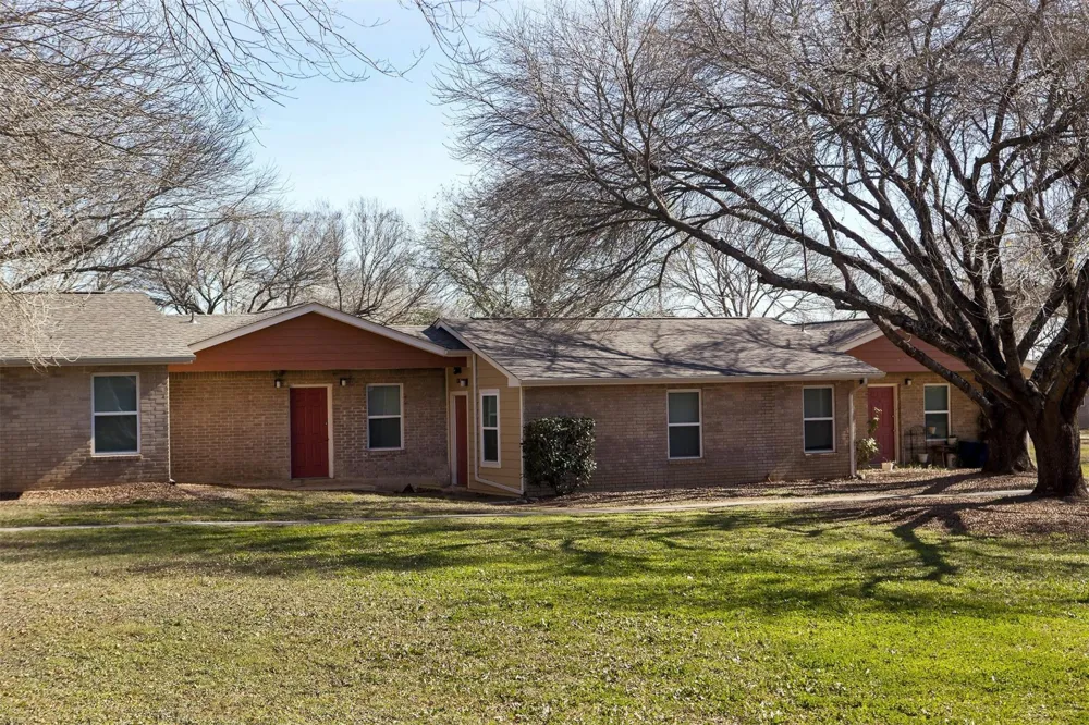 1200 E Frio Street Pearsall, TX 78061