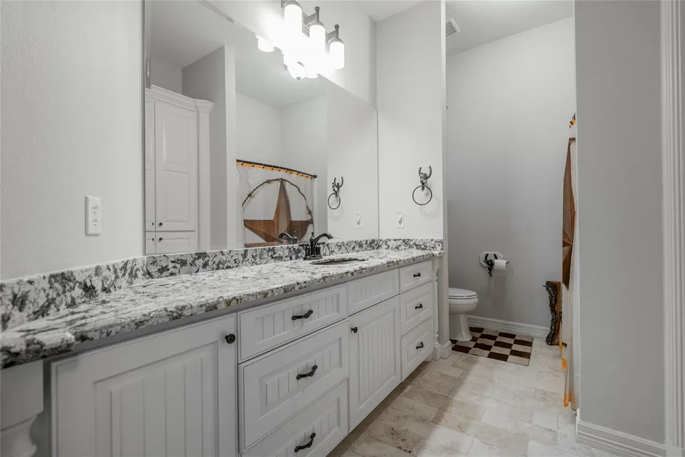 1003 Ellisor Road New Waverly, TX 77358