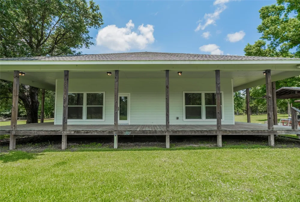 1003 Ellisor Road New Waverly, TX 77358