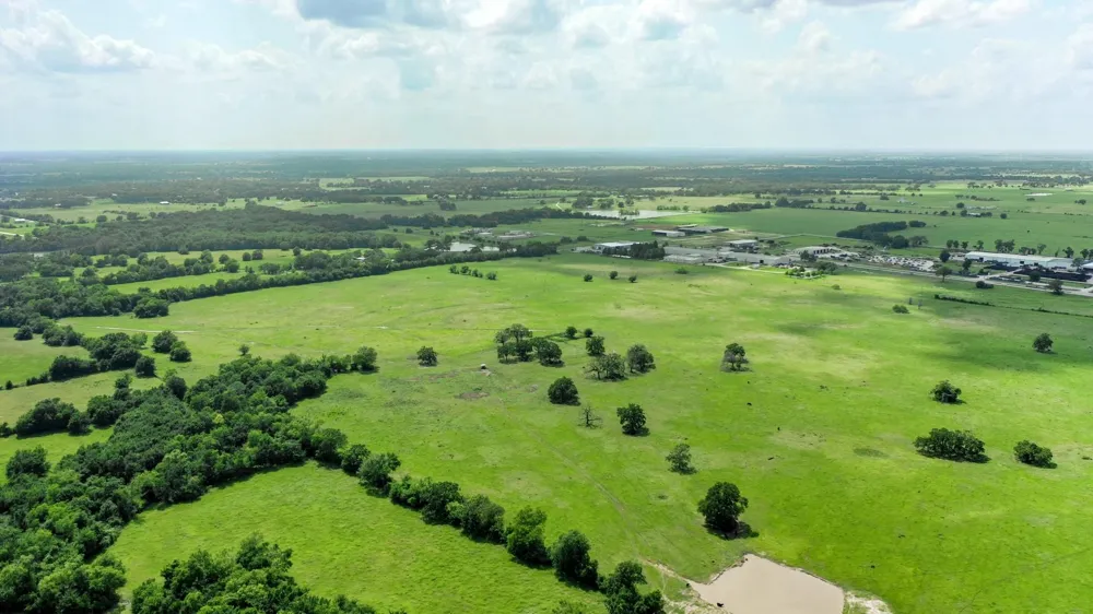 Glenbrook Rd Madisonville, TX 77864