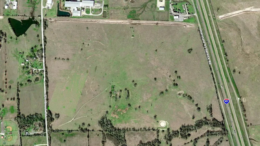 Glenbrook Rd Madisonville, TX 77864