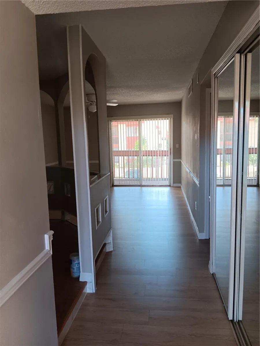 2860 POWERS DRIVE #8 Orlando, FL 32818