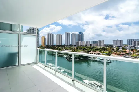 400 Sunny Isles Blvd #919