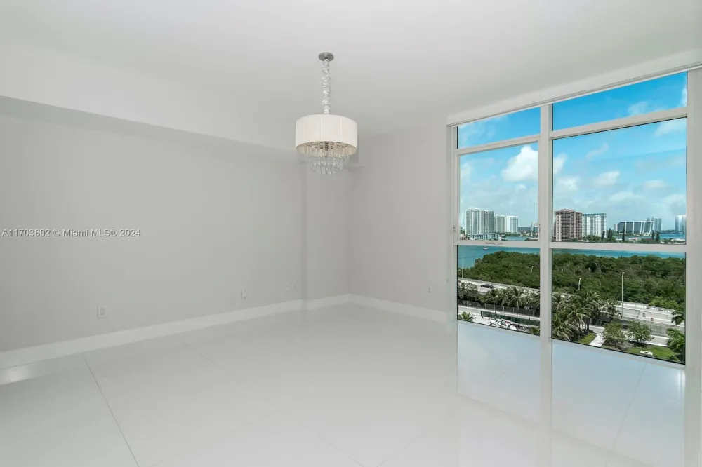400 Sunny Isles Blvd #919 Sunny Isles Beach, FL 33160
